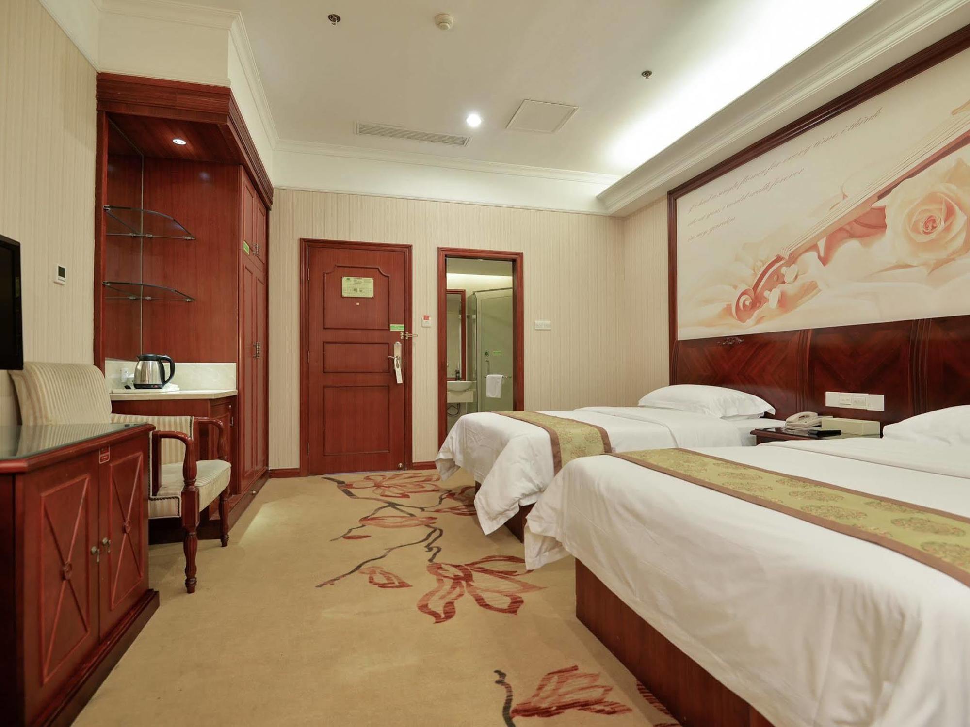 Vienna International Hotel Shanghai Songjiang Экстерьер фото